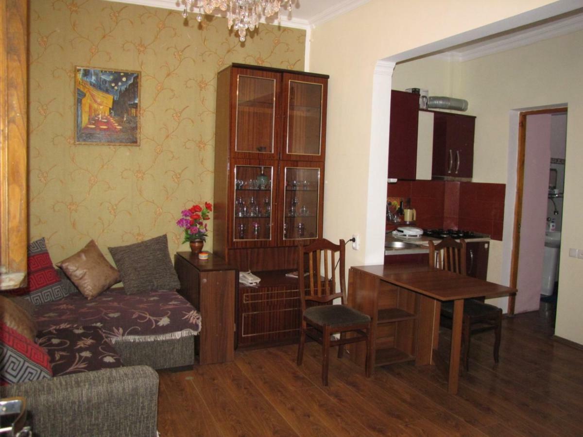 Agmashenebeli95 Aparthotel Tbiliszi Kültér fotó